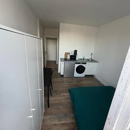 Apartamento Neuf En Plein Centre Avec Vue Sur La Place Cambrai
